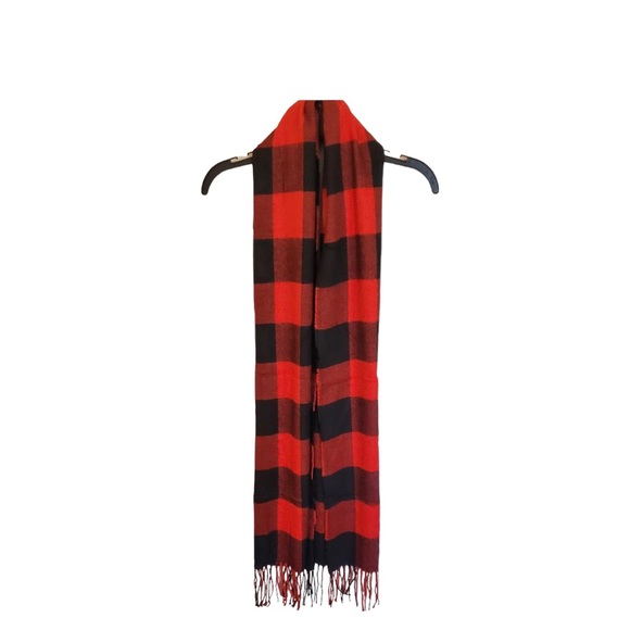 Red and Black Buffalo Plaid Wrap Scarf - Picture 10 of 10